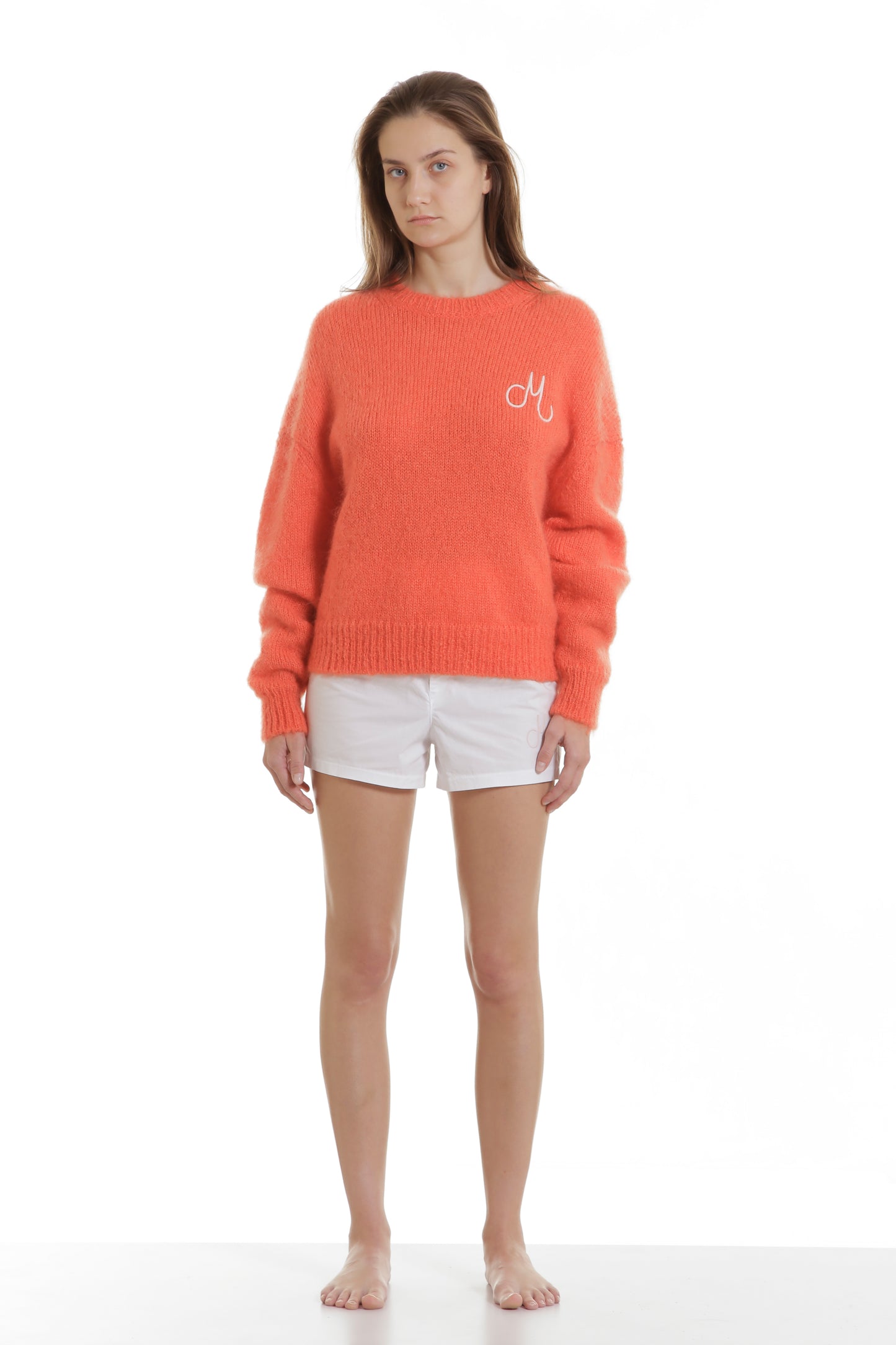 Pull mohair orange brodé
